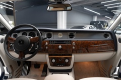 09-RR-Phantom-Coupe_-10