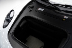 13-Porsche-911-Carrera-4S-7
