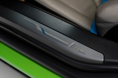 14-BMW-i8-2