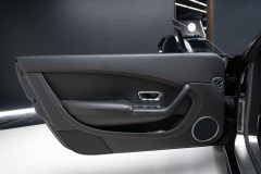 16-Bentley-GT-V8S-黑-黑_覓奢華LUXURYGOODS-2