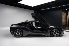 16-BMW-I8-16