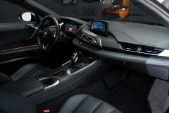 16-BMW-I8-6