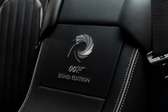 16-Aston-DB9-GT-Bond-Edition-銀-黑-2