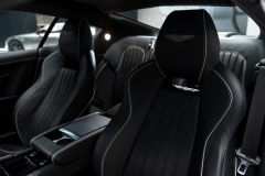 16-Aston-DB9-GT-Bond-Edition-銀-黑-5