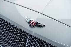 17-Bentley-GT-V8-白-黑白_-18