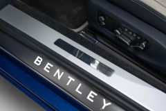 18-Bentley-GT-W12-藍-白_覓奢華LUXURYGOODS-11