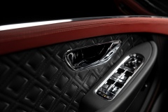 18-Bentley-GT3-白-紅黑-3