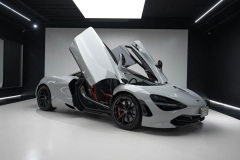18-Mclaren-720S-coupe-銀黑-紅黑_覓奢華LUXURYGOODS-17