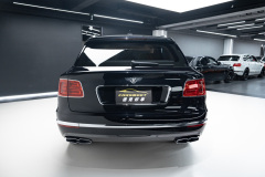 19-Bentley-Bentayga-黑-灰米_覓奢華LUXURYGOODS-15