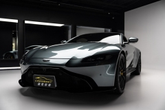 20-Aston-Martin-Vantage_-24