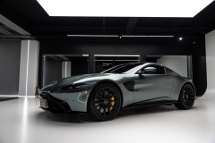 20-Aston-Martin-Vantage_-28