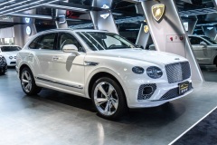 2022-BENTAYGA_221102_1
