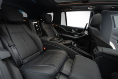 2023-Mercedes-Benz-GLS-Maybach-600-18