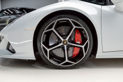 21-Lamborghini-Huracan-EVO-白-黑-日規_覓奢華LUXURYGOODS-7
