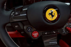 22-Ferrari-F8-spider-紅-紅_覓奢華LUXURYGOODS-15