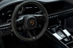 23-Porsche-Carrera-GTS-綠-黑-11