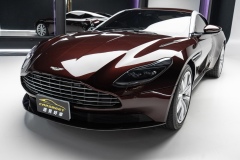 Aston-Martin-DB11_-8